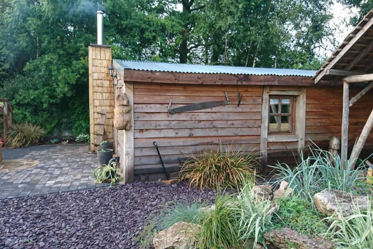 Charming 2-Bed Cabin In Sutton Coldfield Exteriér fotografie